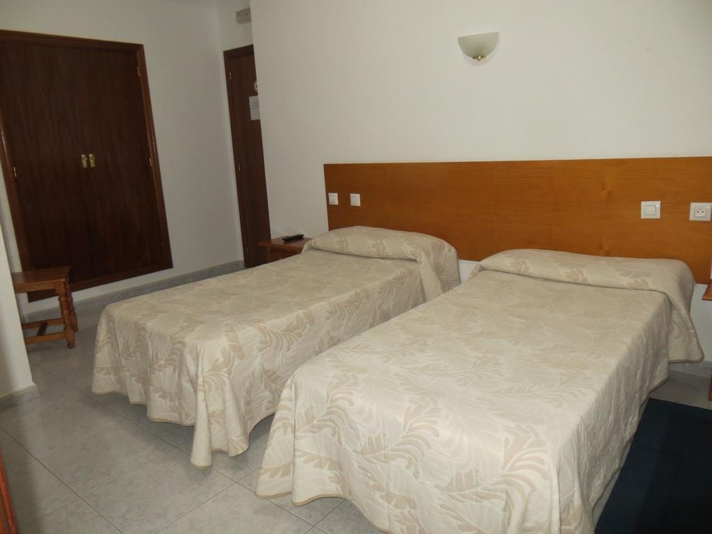 Hostal Galicia Don Benito Exterior photo